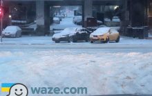 У Києві - заметіль: синоптики прогнозують 20 сантиметрів снігу, комунальники розчищають дороги (фото, відео)