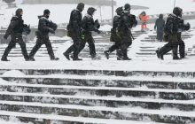 "Треба потерпіти": лікар розповів, як уберегтися від травм під час негоди (відео)