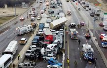 У Техасі зіткнулися понад 130 автомобілів: 65 осіб постраждали, шестеро загинули (відео)