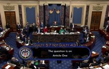 Сенат США не зміг оголосити Трампу імпічмент