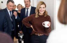 Первая леди Украины Зеленская примерила хиджаб