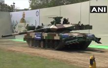 Индийская армия получила новую версию танка "Арджун" (фото)