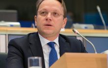 Требовал закрыть "Миротворец": венгерского еврокомиссара внесли в список "врагов Украины", а затем удалили