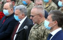 "Прикра реальність": Арестович розповів, через що посварилися міністр оборони і головнокомандувач ЗСУ (відео)