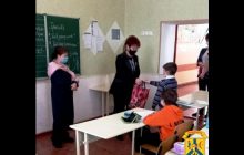 На Миколаївщині хлопчик врятував першокласника, який провалився під лід (фото)
