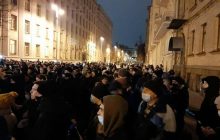 На Банковой - акция протеста из-за приговора Стерненко, есть пострадавшие (фото)