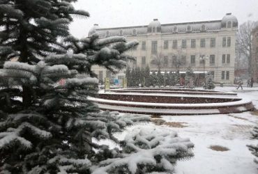 Оккупанты обстреляли телебашню в Виннице, эфирное вещание временно не работает