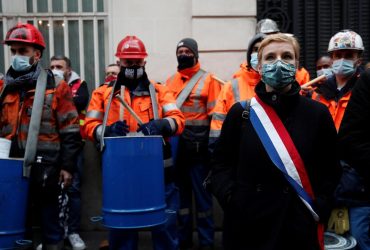 Anti-lockdown protests in France