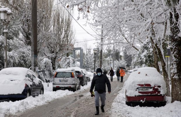Грецию накрыли сильные снегопады: температура резко снизилась (фоторепортаж, видео)