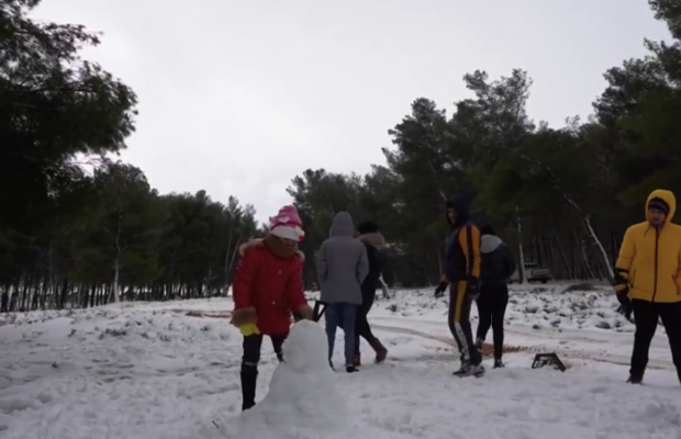 В Ливии впервые за 15 лет выпал снег (видео)