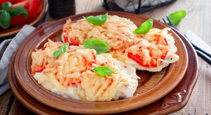 Аппетитные куриные отбивные с сыром: как приготовить очень вкусное мясо