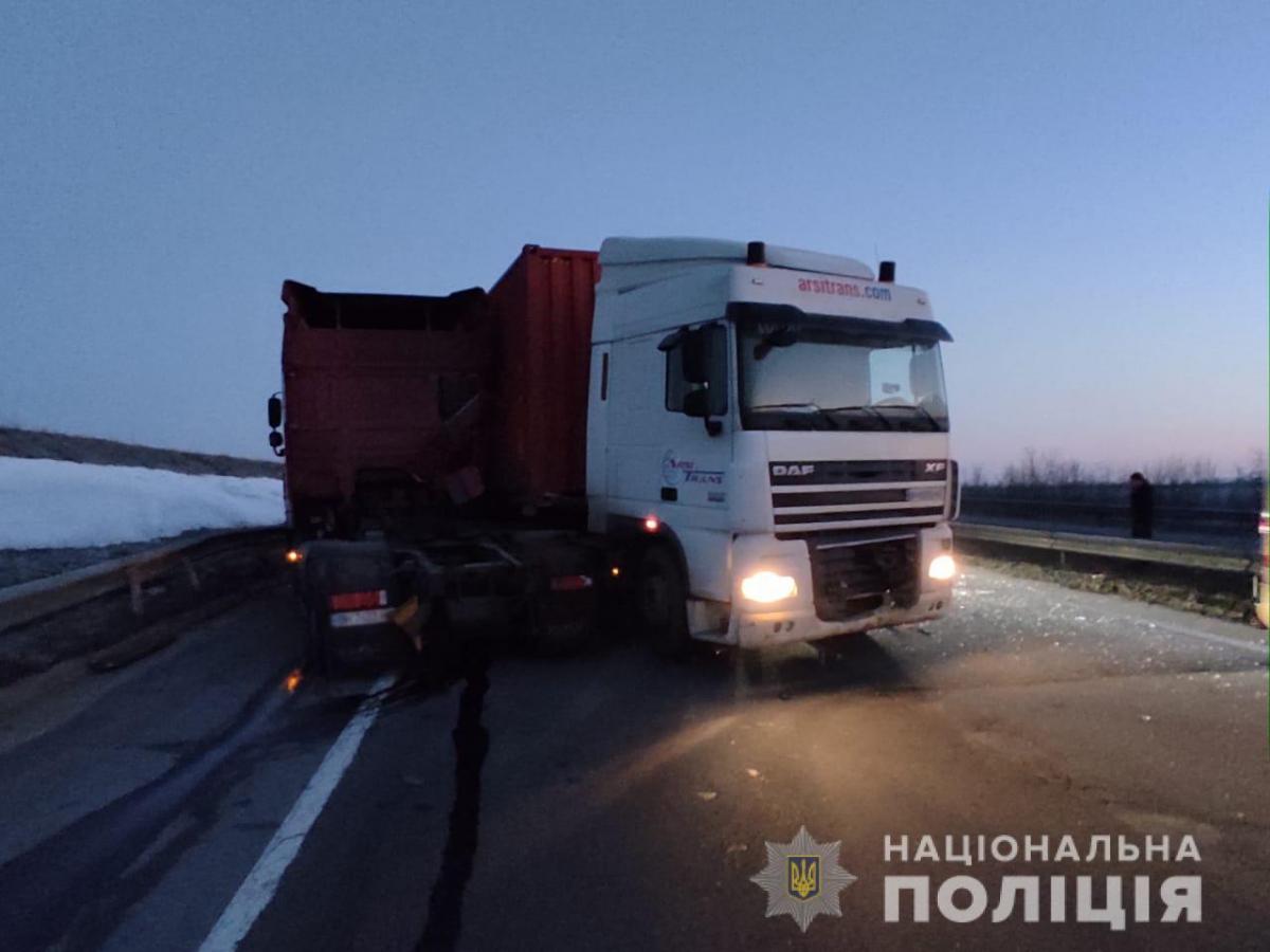 Под Одессой произошло смертельное ДТП / фото Нацполиция