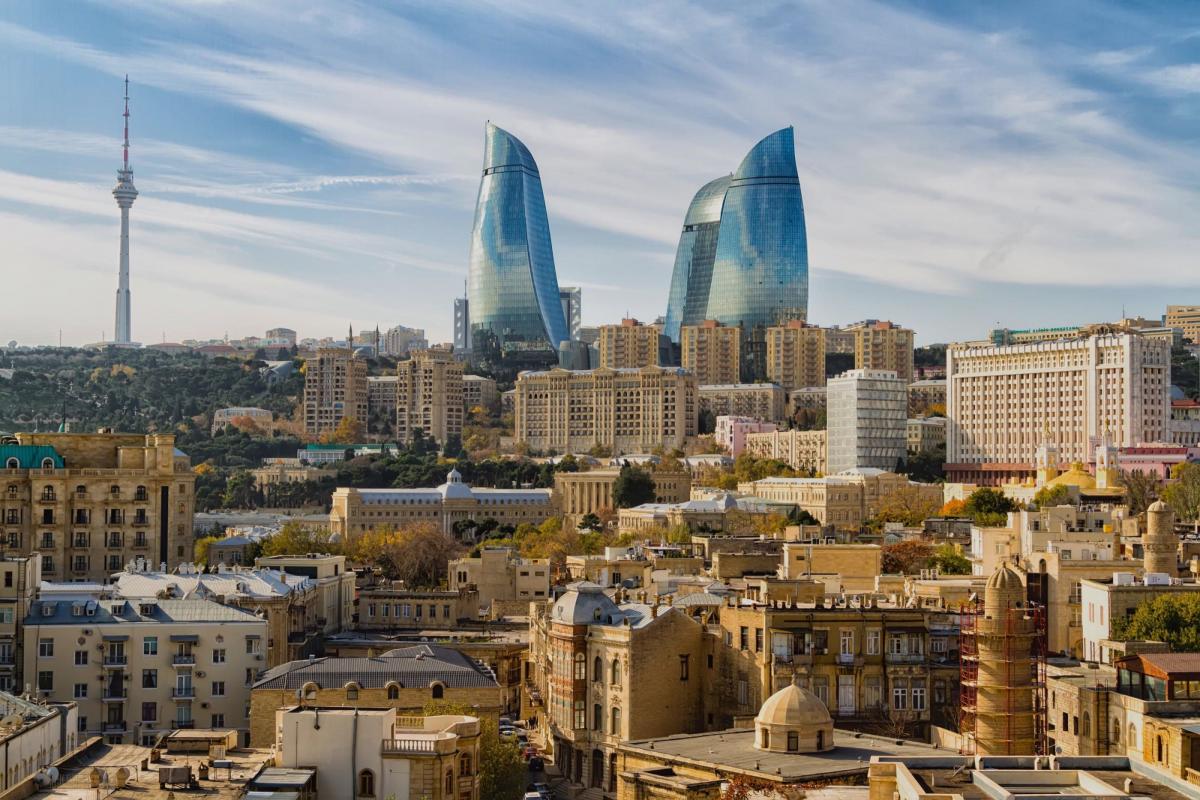 Баку готов принять украинско-российские переговоры \ фото parla.az