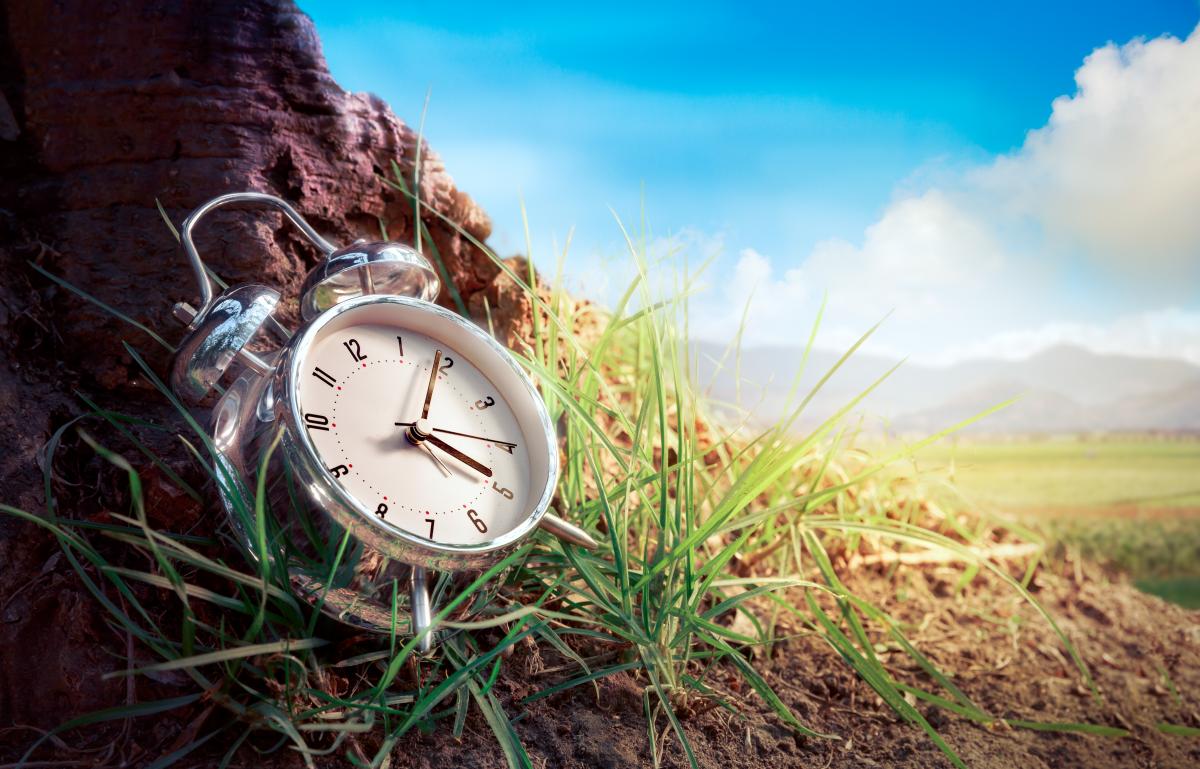Переведення годинників на літній час 2021 - дата / фото ua.depositphotos.com