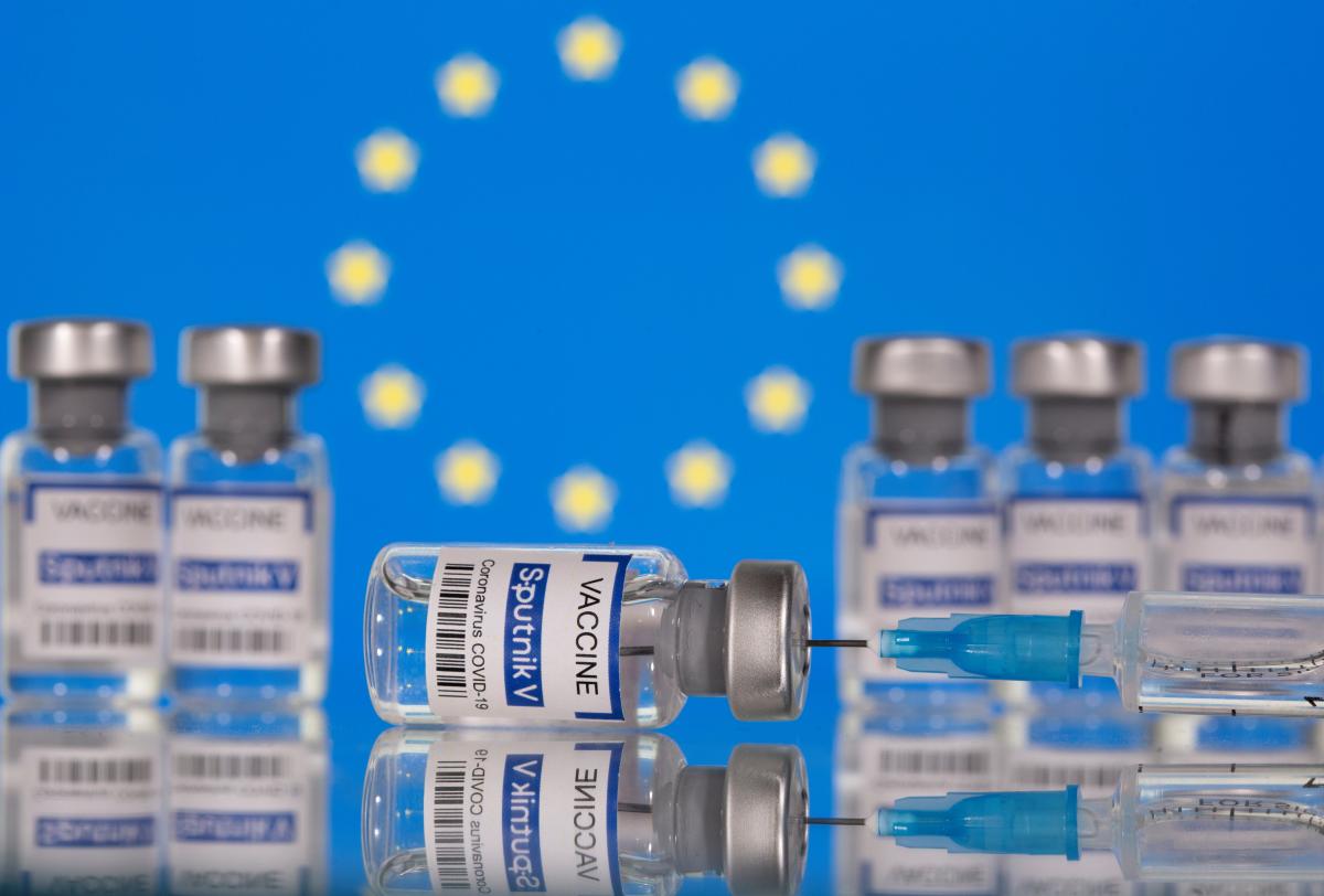 Украина получит вакцины из ЕС, но позже / фото REUTERS