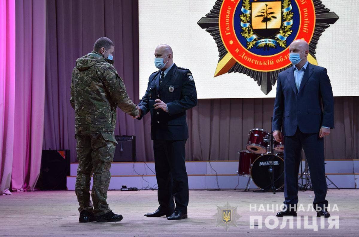 В Україні сьогодні відзначають День добровольця / фото Національна поліція В Україні сьогодні відзначають День добровольця / фото Національна поліція