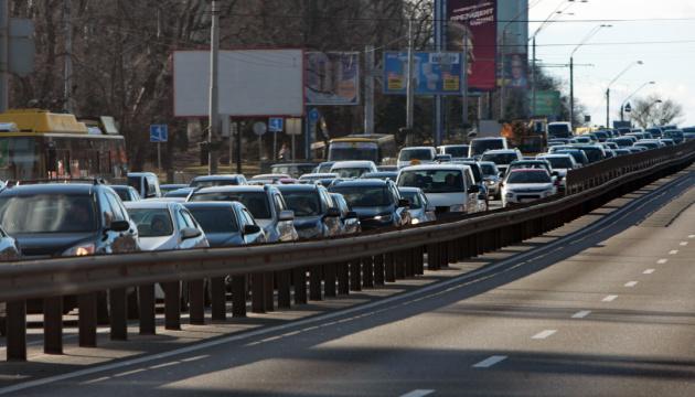Затори у Києві 17 березня 221 року / фото соцмережі Затори у Києві 17 березня 221 року / фото соцмережі