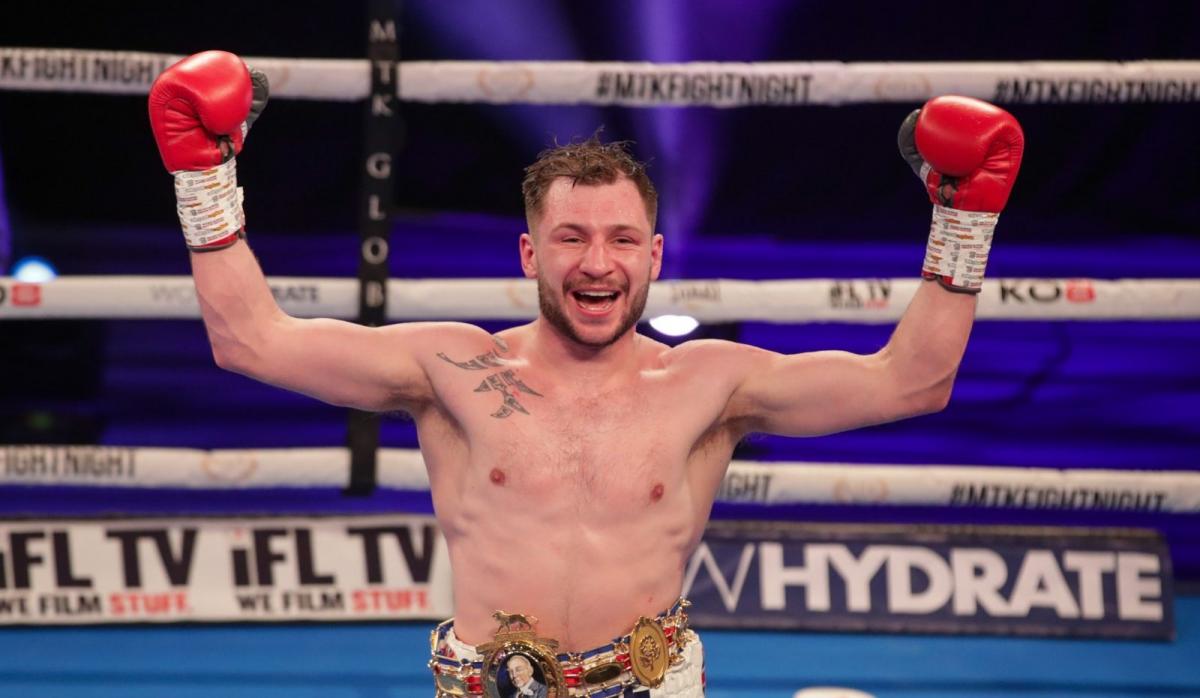 Максі Хьюз здобув у Профі 23 перемоги / фото twitter.com/MTKGlobal Максі Хьюз здобув у Профі 23 перемоги / фото twitter.com/MTKGlobal
