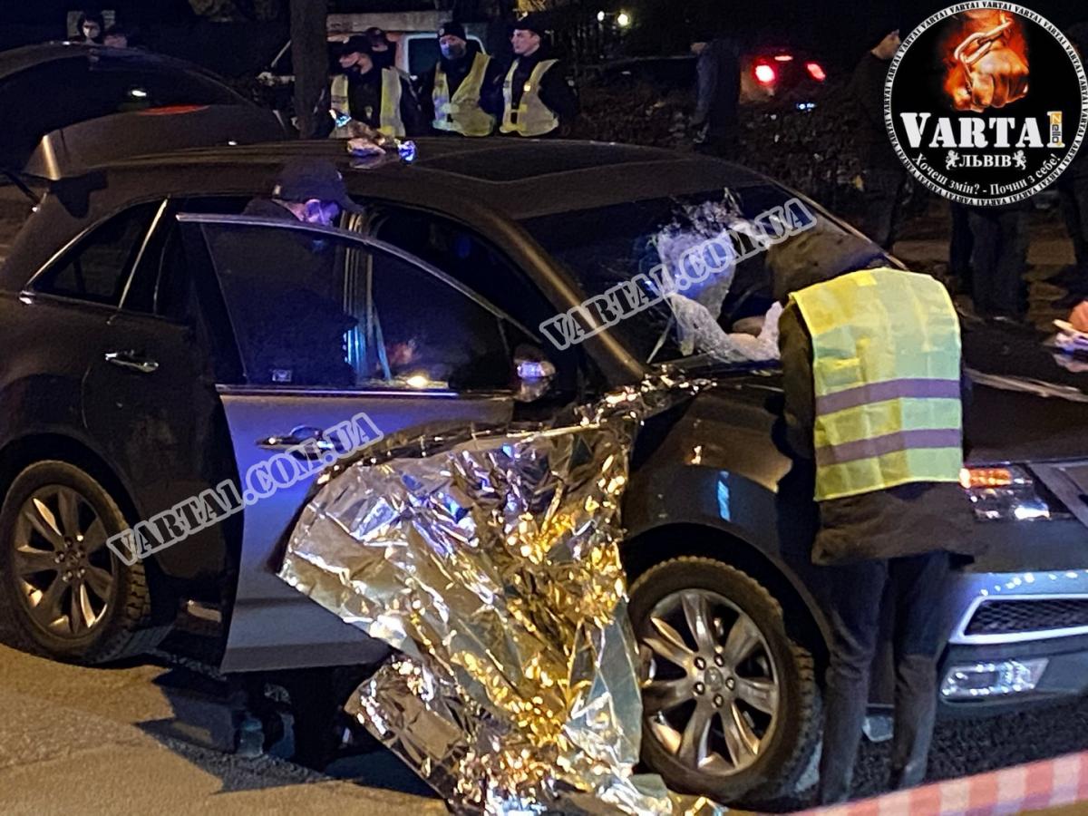 Во Львове маленький мальчик погиб от крышки люка / Varta1 Во Львове маленький мальчик погиб от крышки люка / Varta1