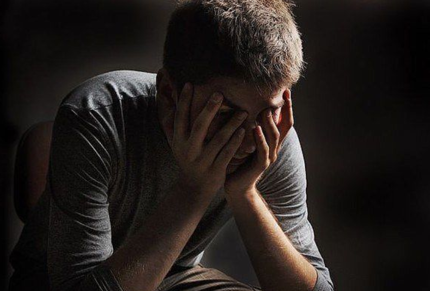 У хлопця сформувалася патологія "токсичне ураження серця" / фото politika У хлопця сформувалася патологія "токсичне ураження серця" / фото politika
