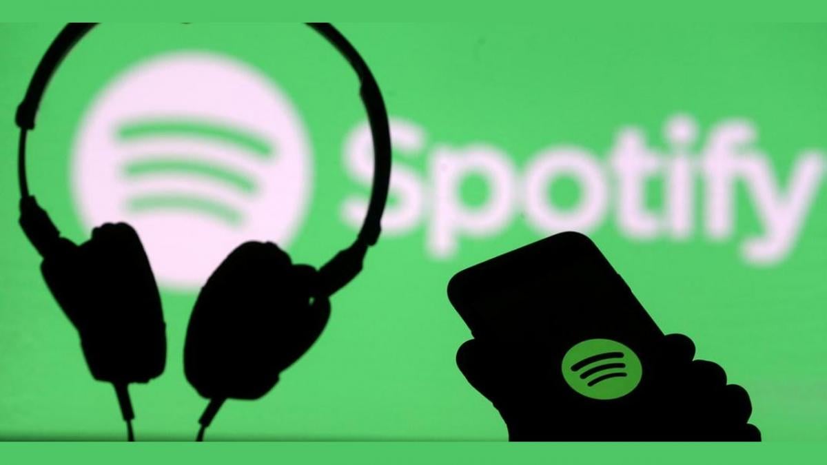 Аудіокнижки на Spotify стануть частково безкоштовними / фото REUTERS Аудіокнижки на Spotify стануть частково безкоштовними / фото REUTERS