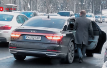 Журналисты показали люксовые автомобильные обновления депутатов (видео)