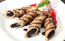 Блины с маком: рецепт нежных и ароматных сладостей