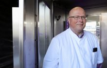Крик вместо мазка: голландец заявляет об изобретении нового теста на коронавирус (фото, видео)