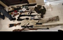 В ГБР раскрыли детали масштабной схемы незаконной выдачи разрешений на оружие
