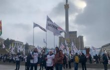 In Kyiv, entrepreneurs take to streets to protest tougher quarantine bans (Photo)