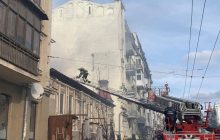 Спасатели отчитались о ликвидации пожара в ресторане в центре Киева (фото)