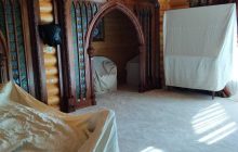 На даче Медведчука на Закарпатье провели обыски: журналисты показали фото роскошного имения