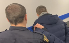 Показал нож и "вежливо попросил": в Одессе задержали "учтивого" грабителя (фото, видео)