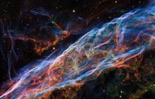 Hubble сфотографировал невероятно красивую туманность Вуаль