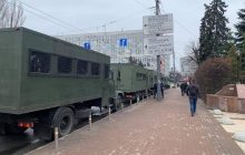 Рассмотрение апелляции Антоненко: суд не позволил ему выйти из стеклянного бокса (фото)