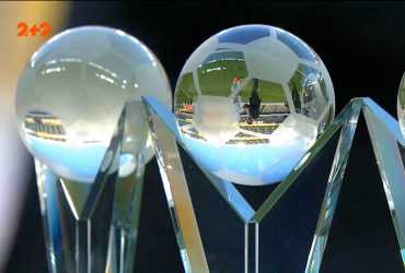 Футболісти "Динамо" отримали нагороди найкращим гравцям 2020 року