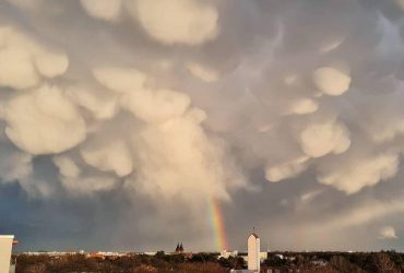 Unusual 'mammatus' clouds over Berlin