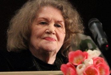 Ліні Костенко - 94: гострі цитати та пронизливі вірші про війну