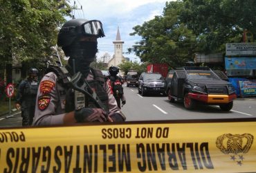 Several injured in church suicide bombing in Indonesia