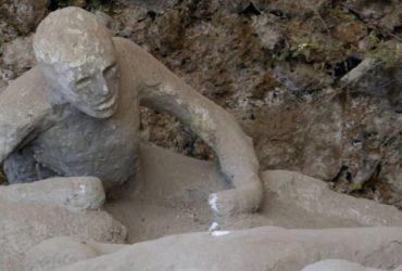 Раскрыта тайна смерти римлян от извержения Везувия