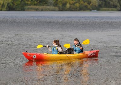 Splavi Na Kayakah V Ukrayini V Kropivnickomu Pidgotuvali Richku Do Tursezonu Unian