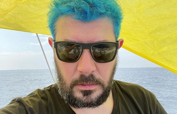 Суд залишив чинною заборону на в’їзд в Україну скандального блогера Лебедєва