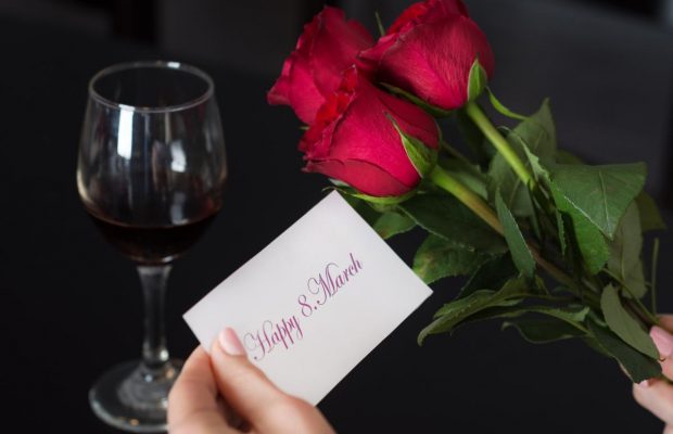 8 березня 2021 - яке сьогодні свято, прикмети та іменинники, що сьогодні не можна робити