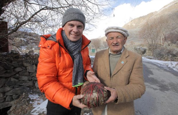 Дмитро Комаров у новому випуску «Світ навиворіт. Пакистан» дізнався секрет довгожителів (відео)