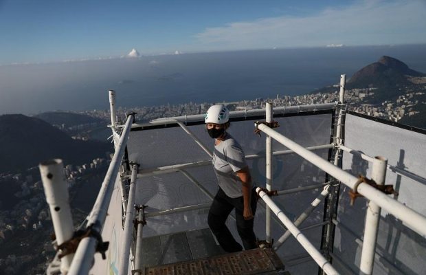 Работа для смелых: как ремонтируют статую Христа-Искупителя в Рио (фоторепортаж)
