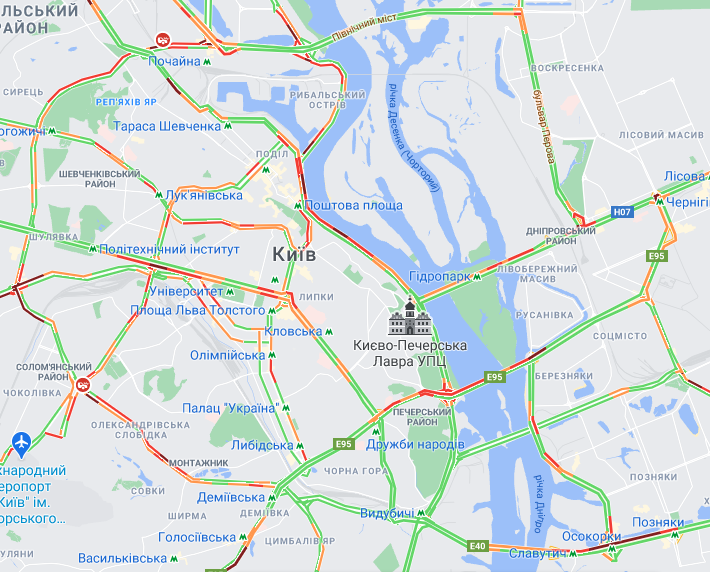 Затори на мостах Києва / google.com/maps Затори на мостах Києва / google.com/maps