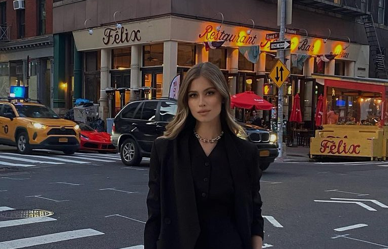 Соня Евдокименко поразила фанатов / instagram.com/iamsofiaeve Соня Евдокименко поразила фанатов / instagram.com/iamsofiaeve