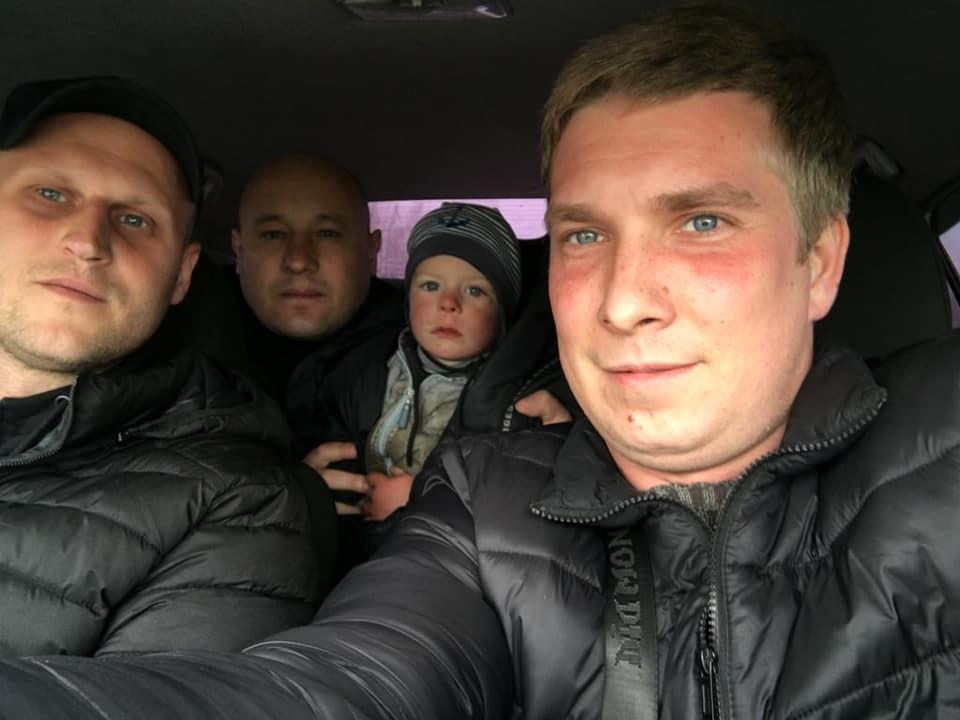 Пошуки проходили всю ніч і весь ранок / фото Facebook/Андрій Нєбитов Пошуки проходили всю ніч і весь ранок / фото Facebook/Андрій Нєбитов