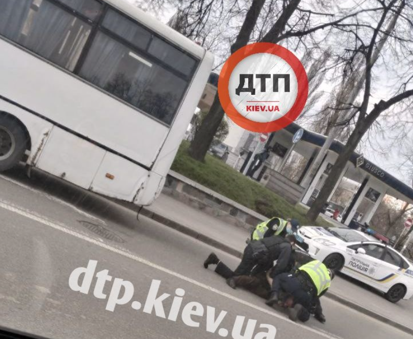 Фото задержания маршрутчика / dtp.kiev.ua Фото задержания маршрутчика / dtp.kiev.ua