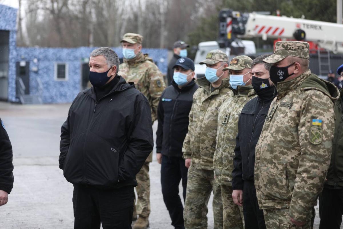 Нардеп Лубінець: ми маємо достатньо сил та засобів для захисту української землі Нардеп Лубінець: ми маємо достатньо сил та засобів для захисту української землі